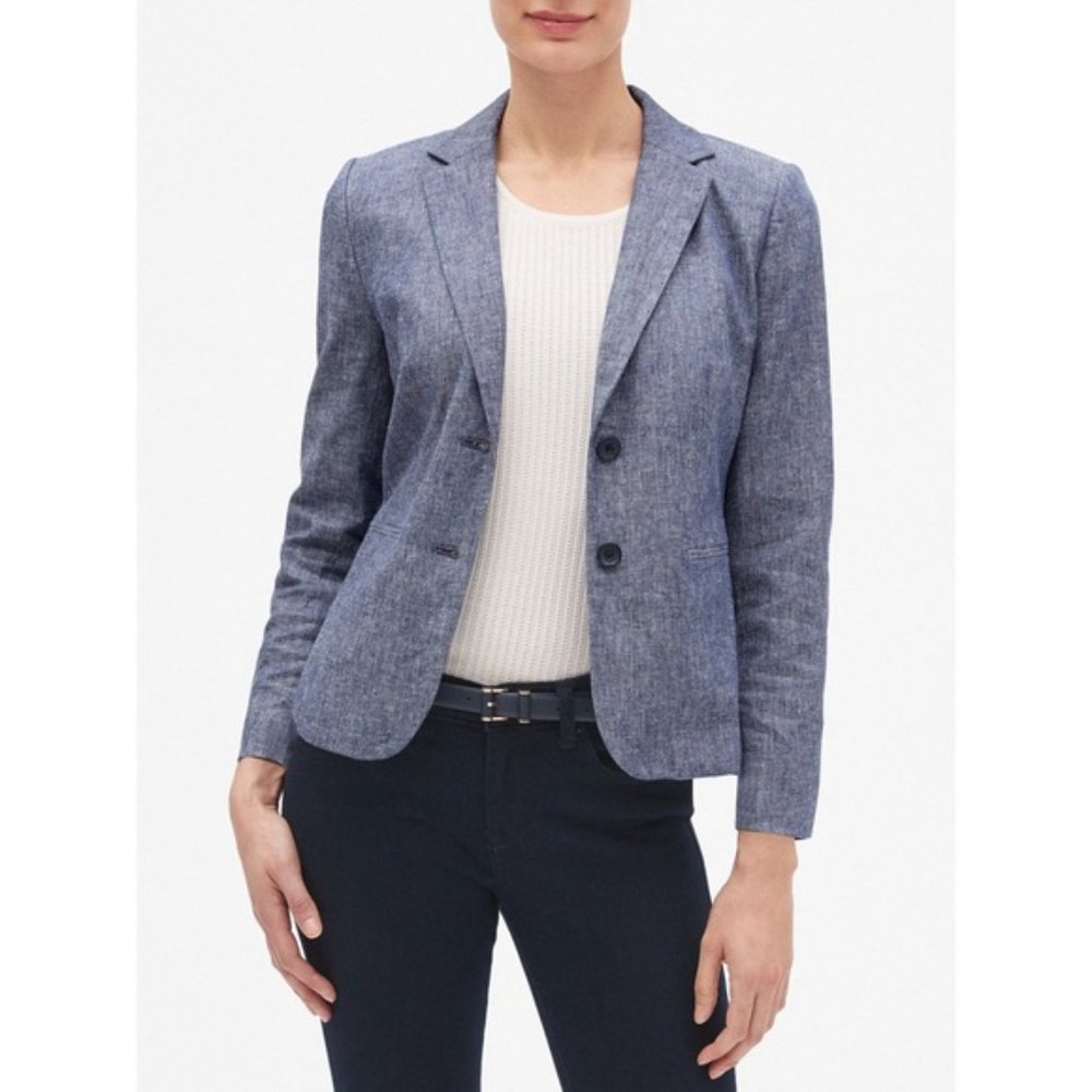 Banana Republic chambray blue NWT shrunken…